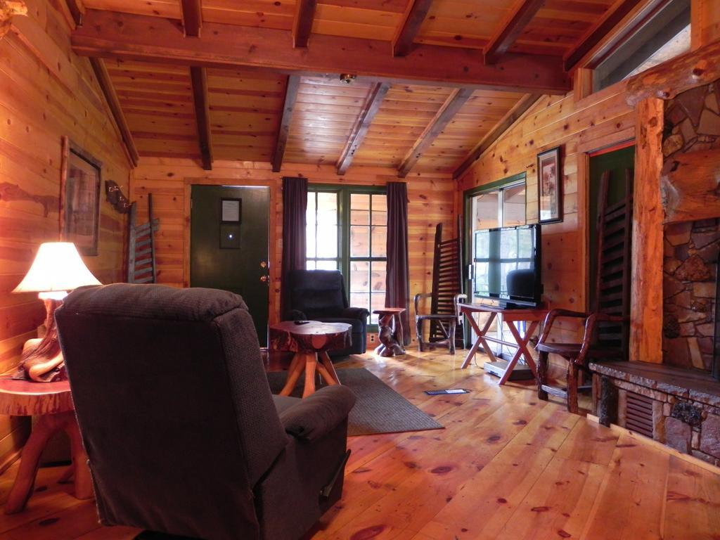 Apache Village Cabins Руидозо Номер фото