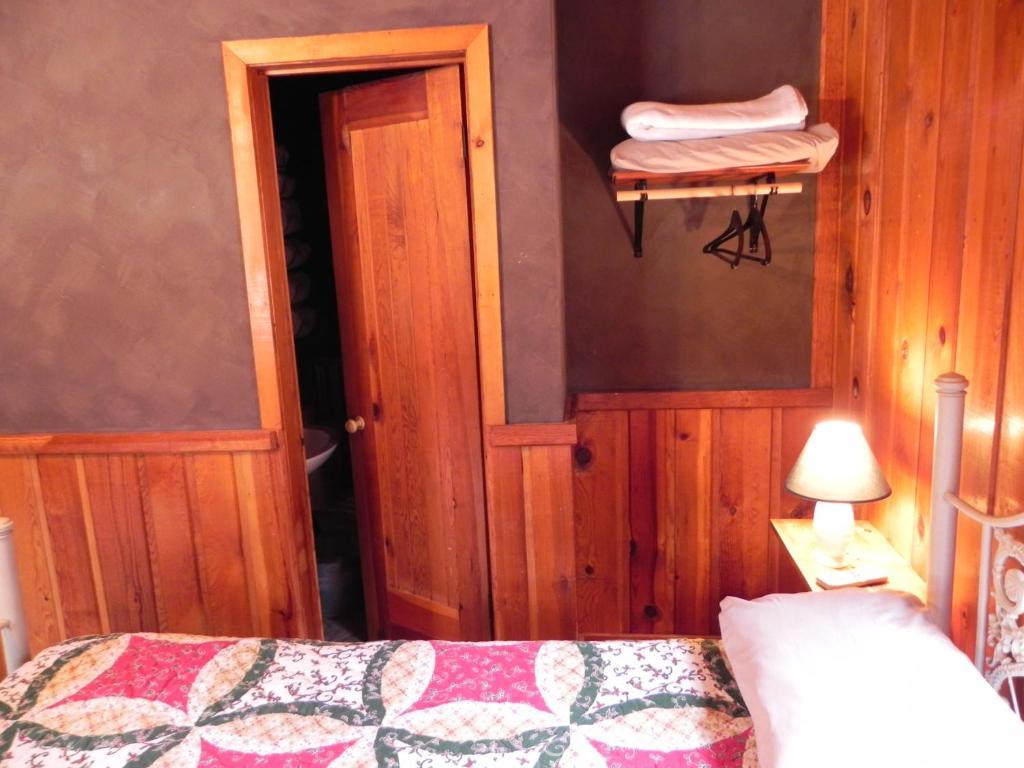 Apache Village Cabins Руидозо Номер фото
